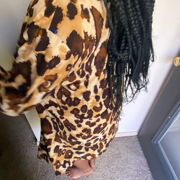 Bacci Leopard Print Stretch Cardigan Size … - Picture 7 of 10